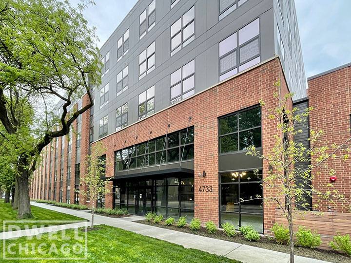 Townhouse for rent at 4733 N Ravenswood Ave, Chicago, IL 60640