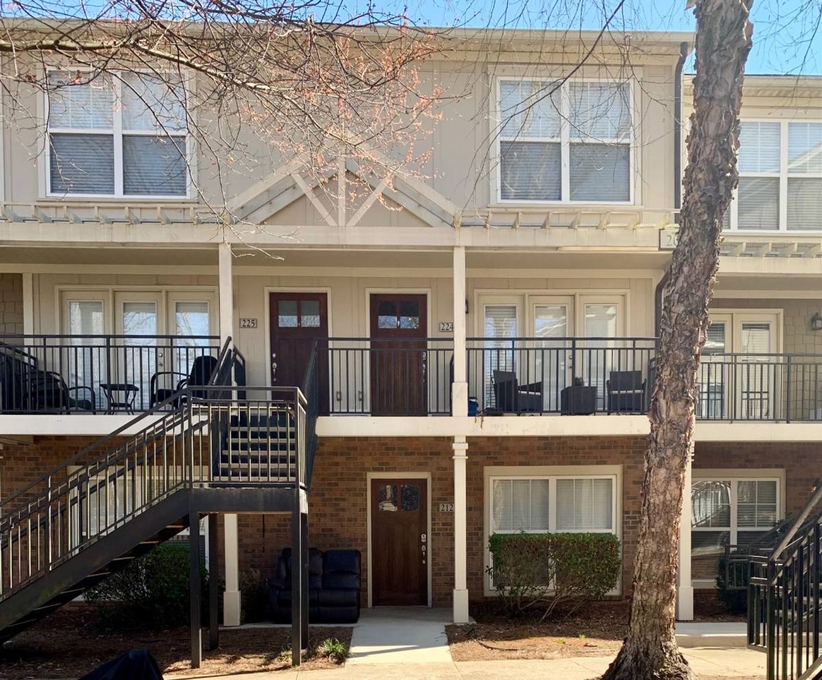 Townhouse for rent at 833-223 Old Greenville Highway, Clemson, SC 29631