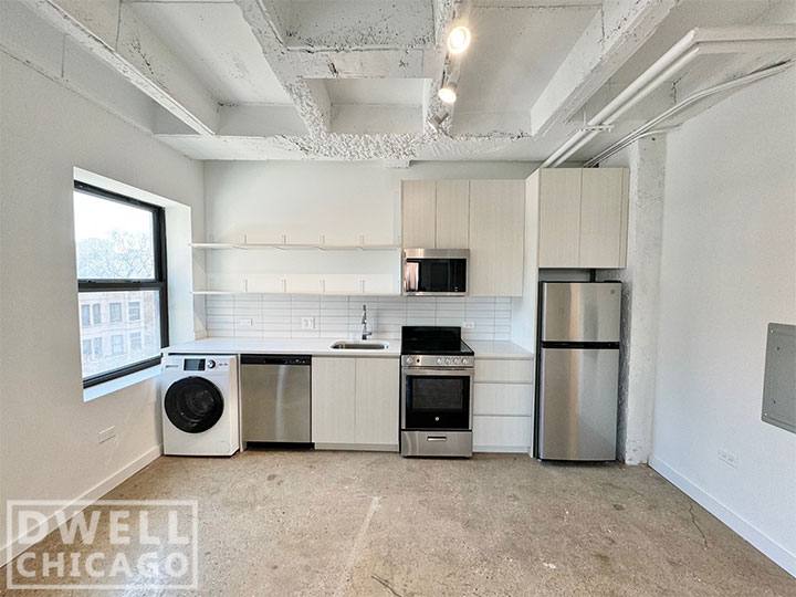 Apartment for rent at 1049 W Lawrence, Chicago, IL 60640