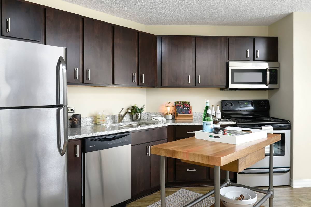 Apartment for rent at 8 W Chestnut St, Chicago, IL 60610