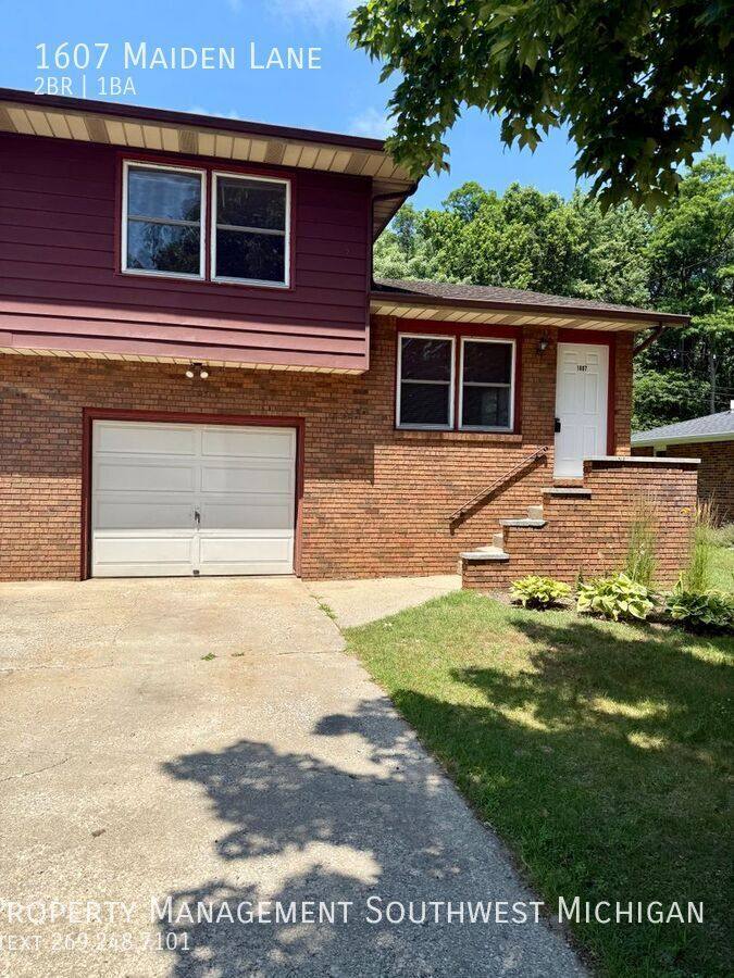 Apartment for rent at 1607 Maiden Lane, Saint Joseph, MI 49085