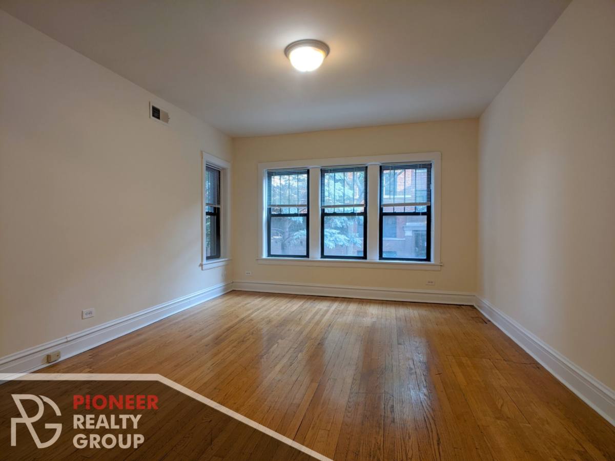 Apartment for rent at 2524 N Kedzie Ave, Chicago, IL 60647