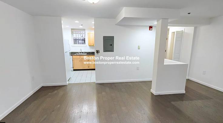 Apartment for rent at 19 Queensberry St #B, Boston, MA 02215