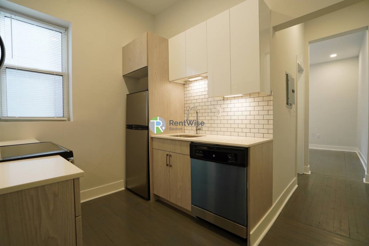 Apartment for rent at 120 Peterborough St #3, Boston, MA 02215