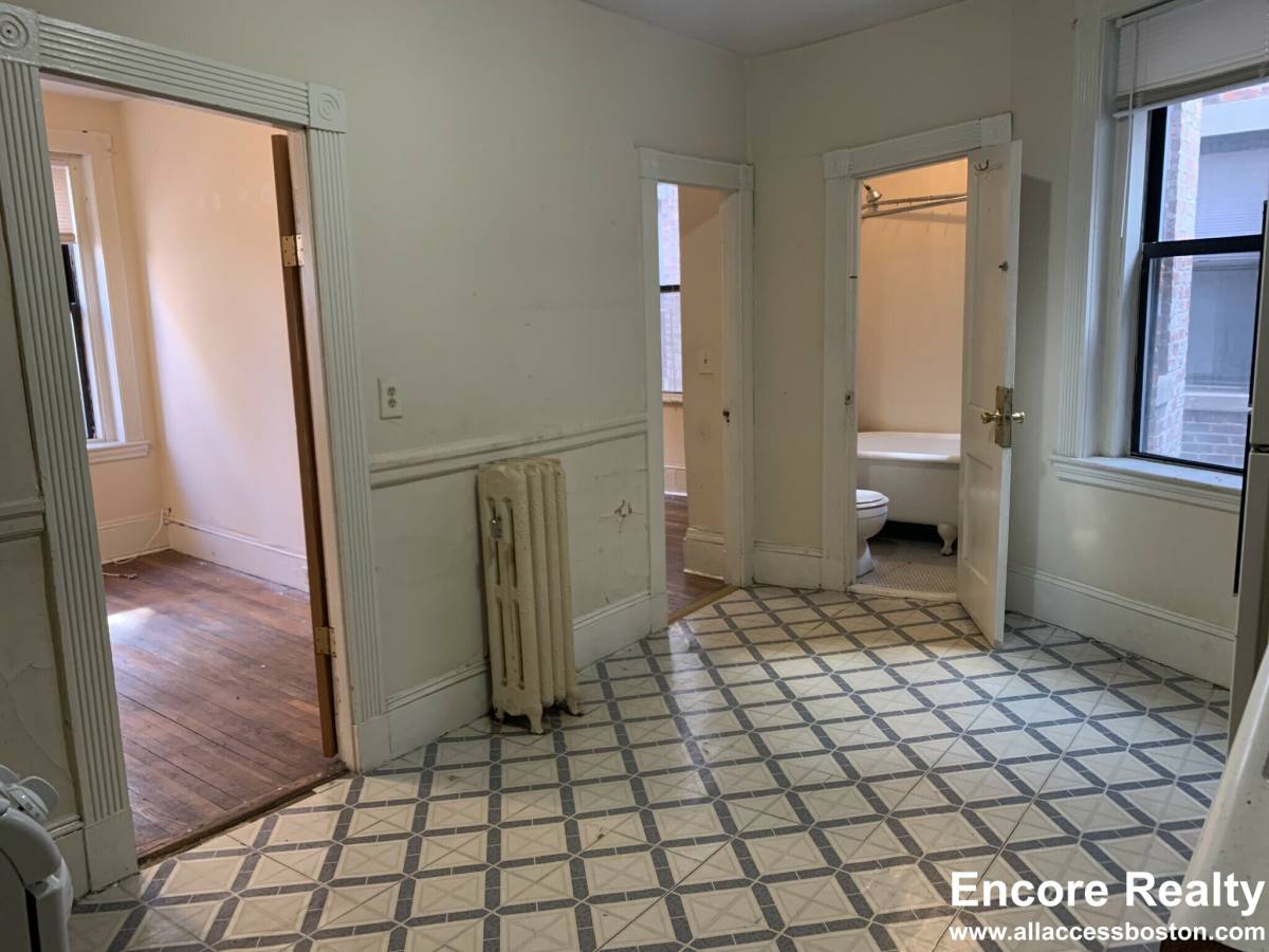 Apartment for rent at 9 Myrtle St #6, Boston, MA 02114