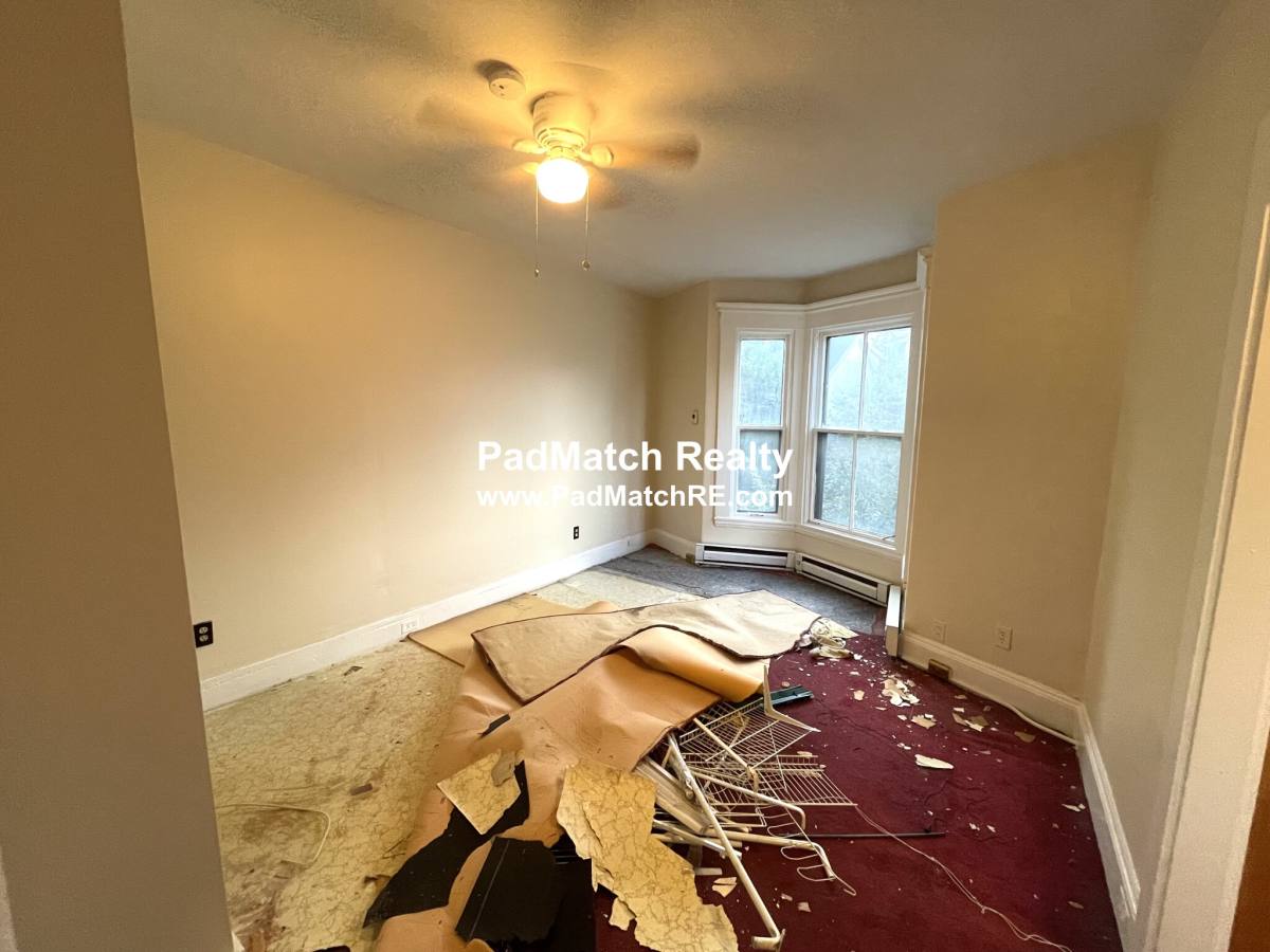 Apartment for rent at 94 River St #2, Cambridge, MA 02140