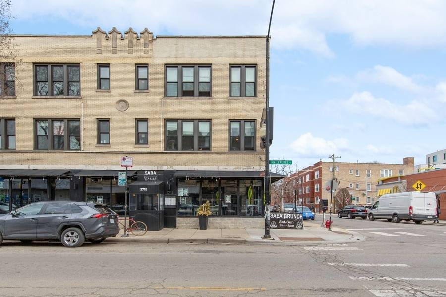 Apartment for rent at 2700 N Spaulding Ave #3AA, Chicago, IL 60647