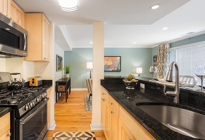 Townhouse for rent at 539 VFW Parkway, Chestnut Hill, MA 02467