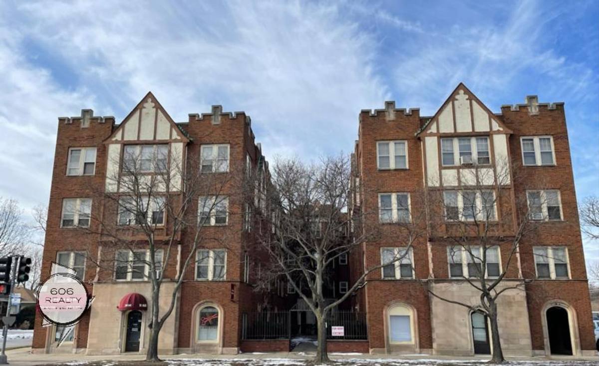 Apartment for rent at 3146 S Harlem #3E, Riverside, IL 60546