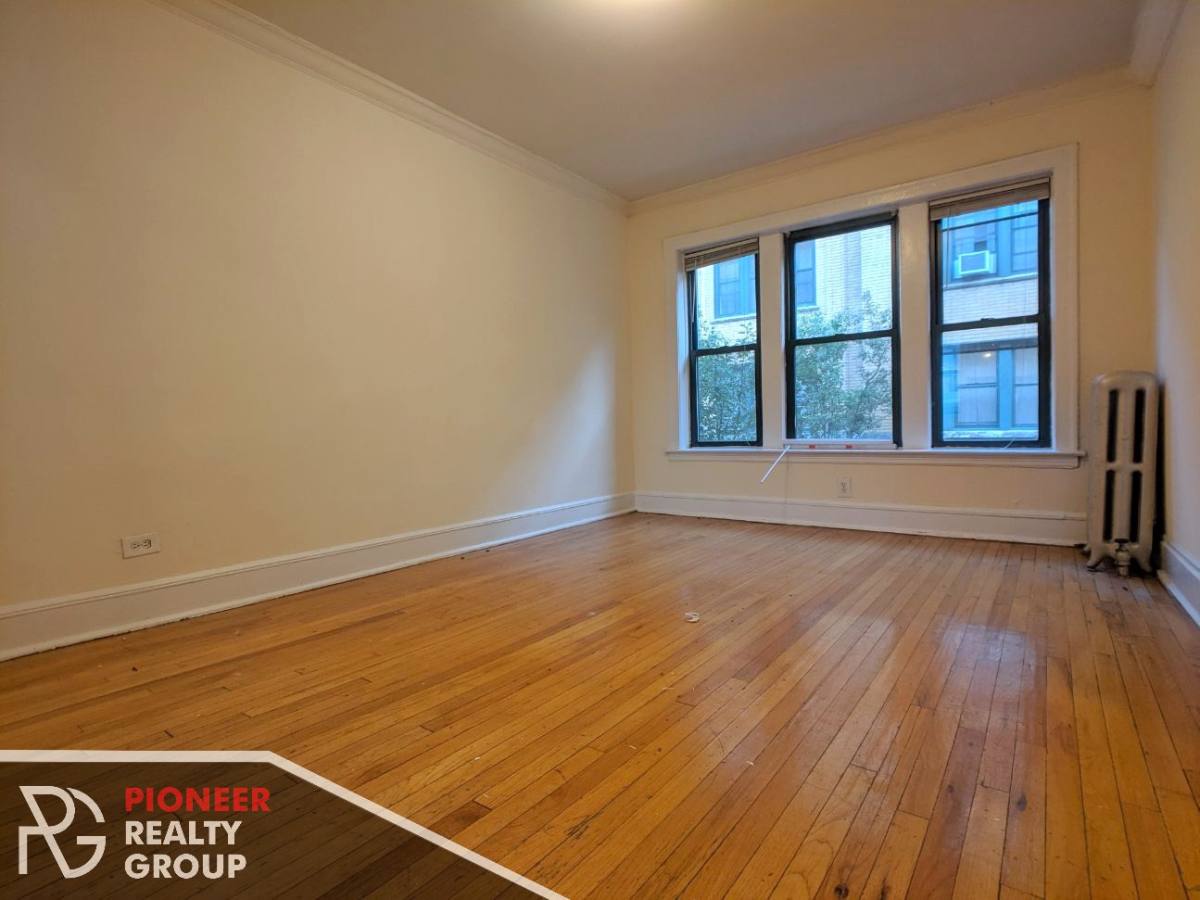 Apartment for rent at 2336 N Spaulding Ave #1B, Chicago, IL 60647