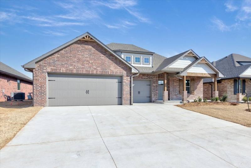 Apartment for rent at 9113 NW 118th St, Yukon, OK 73099