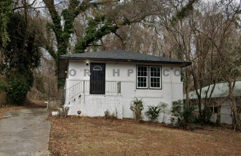 Apartment for rent at 2179 Worthem Ave SW, Atlanta, GA 30311