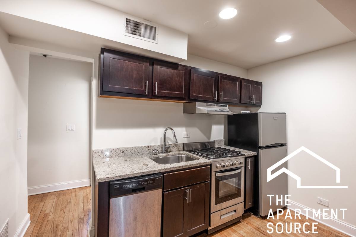 Apartment for rent at 40385 N Ashland Ave #W3, Chicago, IL 60613