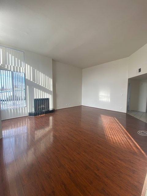 Condo for rent at 4343 Whitsett Ave #303, Studio City, CA 91604