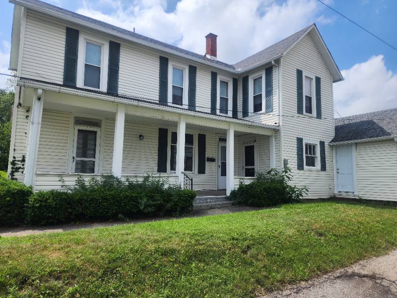 Apartment for rent at 646 Cherry St, Galion, OH 44833