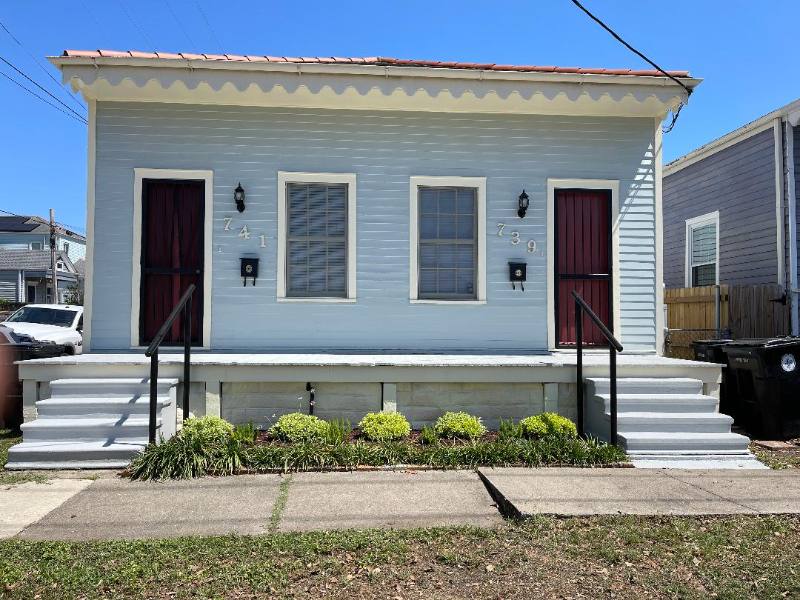 Apartment for rent at 739 Valence St, New Orleans, LA 70115