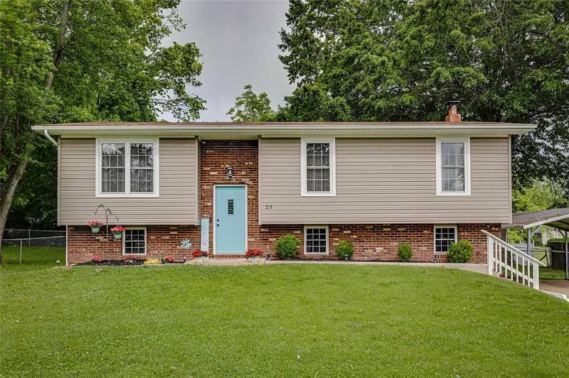 House for rent at 25 Ava Court, Farmington, MO 63640