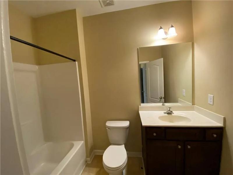 Townhouse for rent at 3035 Bonnes Dr, Lithonia, GA 30038