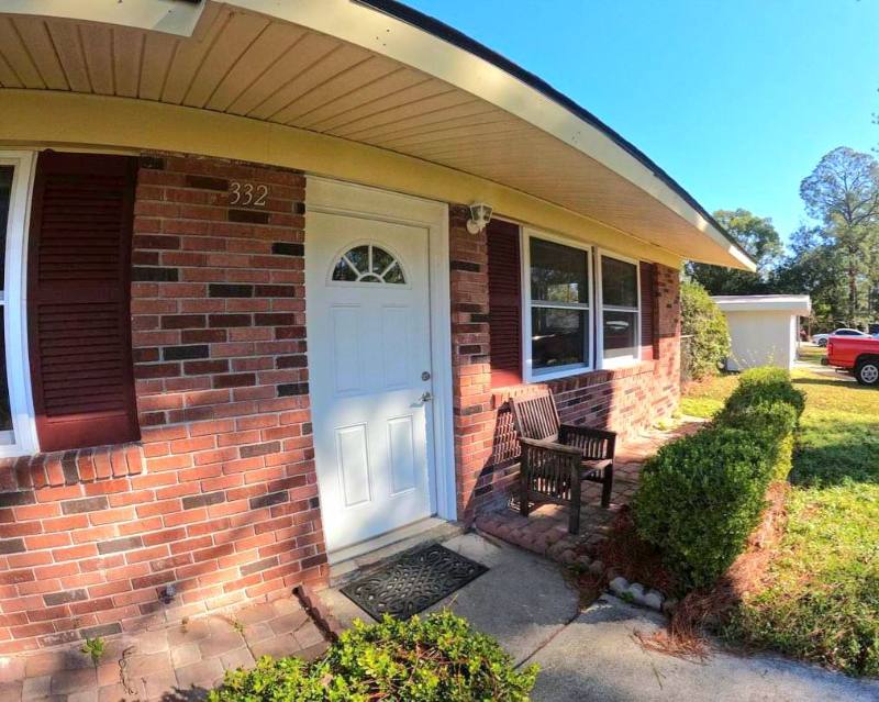 House for rent at 332 Woodley Rd, Savannah, GA 31419