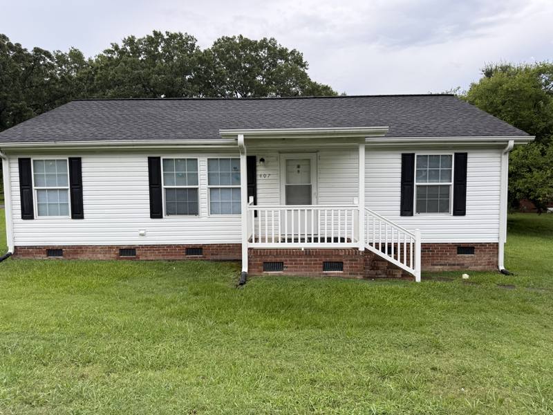 House for rent at 407 N Ireland St, Burlington, NC 27217