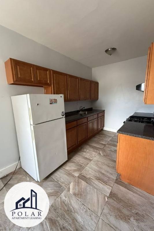 Condo for rent at 435 Westminster Ave #E2, Elizabeth, NJ 07208