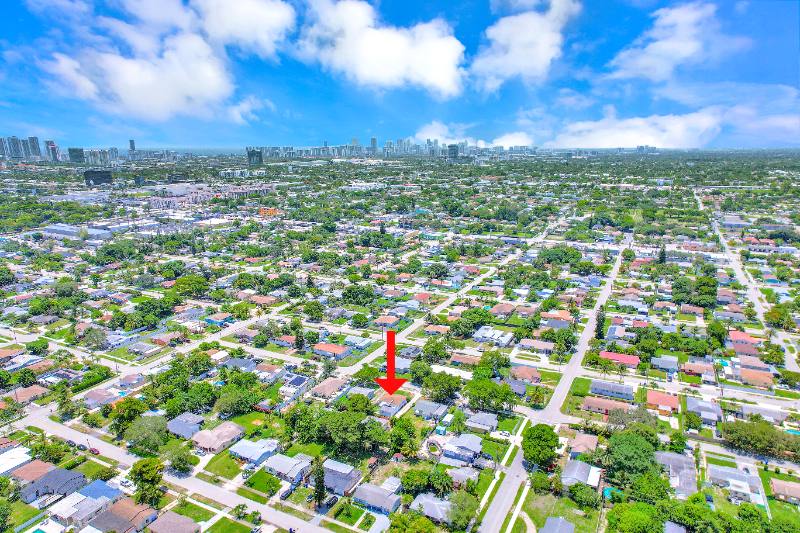 House for rent at 2435 Plunkett St, Hollywood, FL 33020