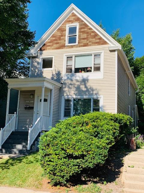 Townhouse for rent at 3221 N Newhall Ave, Milwaukee, WI 53211