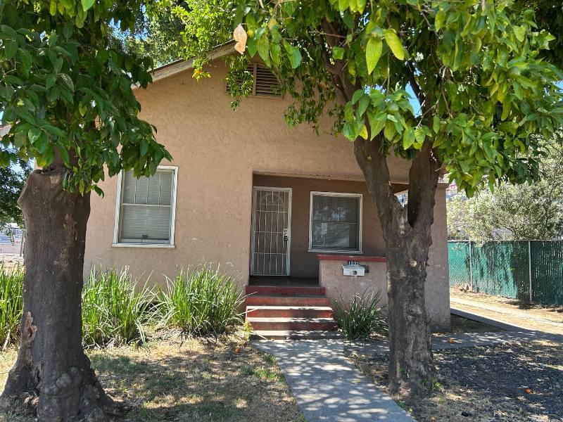 House for rent at 1032 W 2nd, Chico, CA 95928