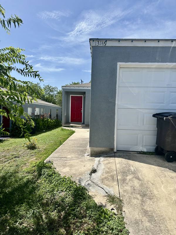 Townhouse for rent at 13149 Independence Ave, San Antonio, TX 78233