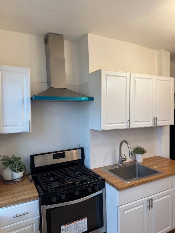Townhouse for rent at 2404 Druidhill Ave, Baltimore, MD 21217