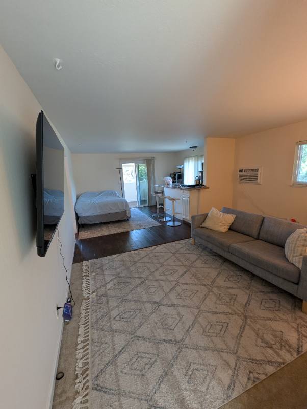 Townhouse for rent at 437 S Pastoria Ave #B, Sunnyvale, CA 94086