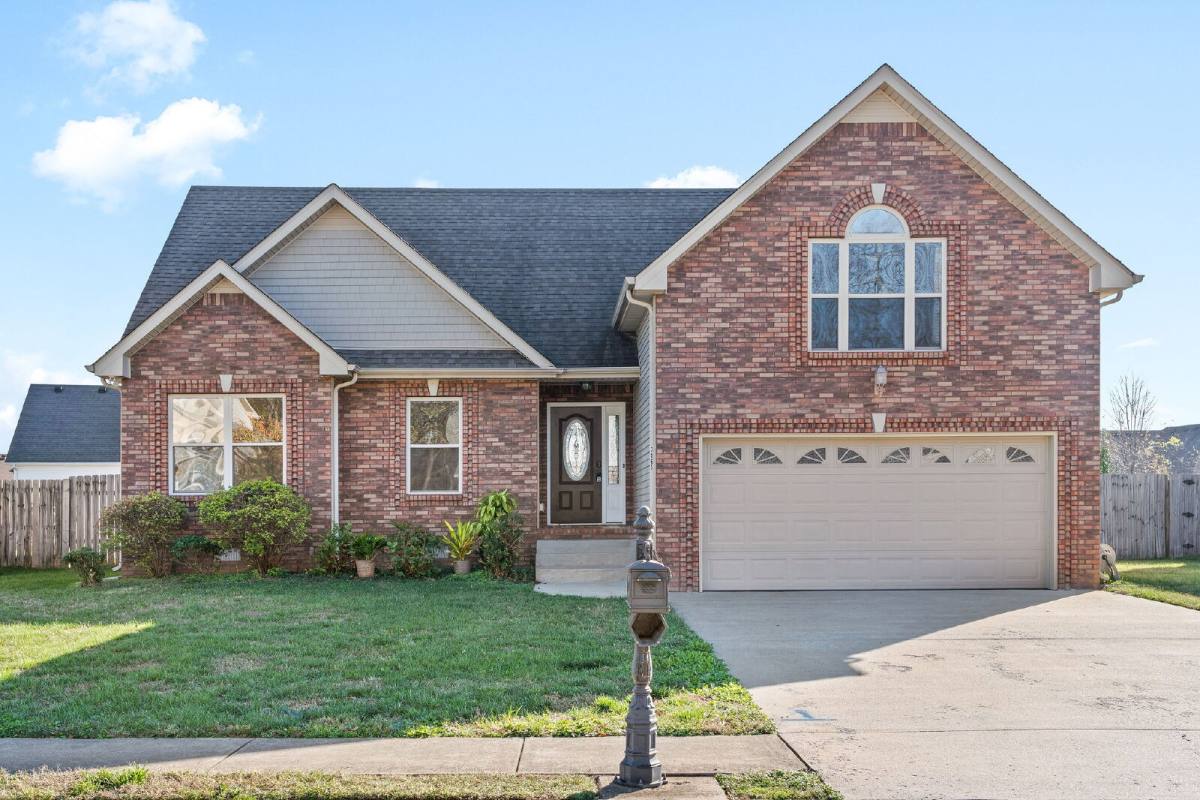 House for rent at 3565 Southwood Dr, Clarksville, TN 37042