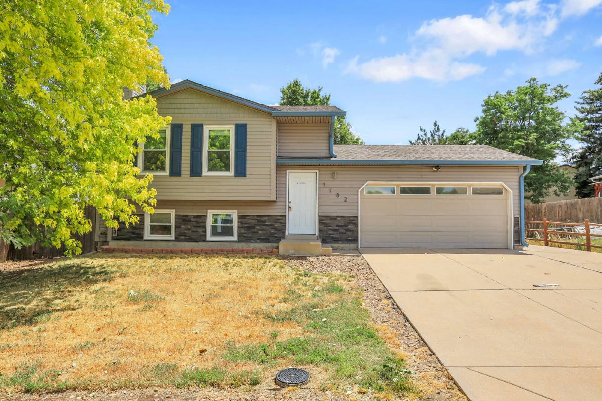 House for rent at 1782 S Genoa Way, Aurora, CO 80017