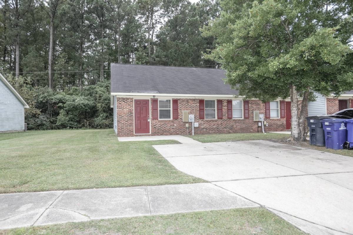 House for rent at 128 Marlene Dr, Jacksonville, NC 28546