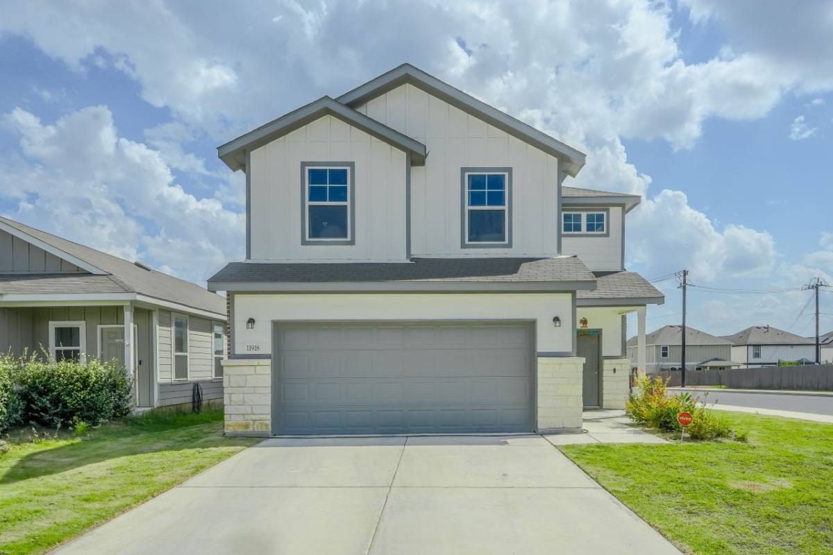 House for rent at 11918 Boots on, San Antonio, TX 78254