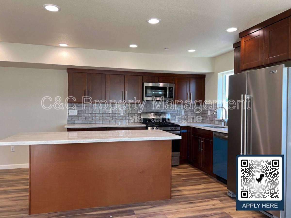 Apartment for rent at 724 Darwin St #C, Santa Cruz, CA 95062