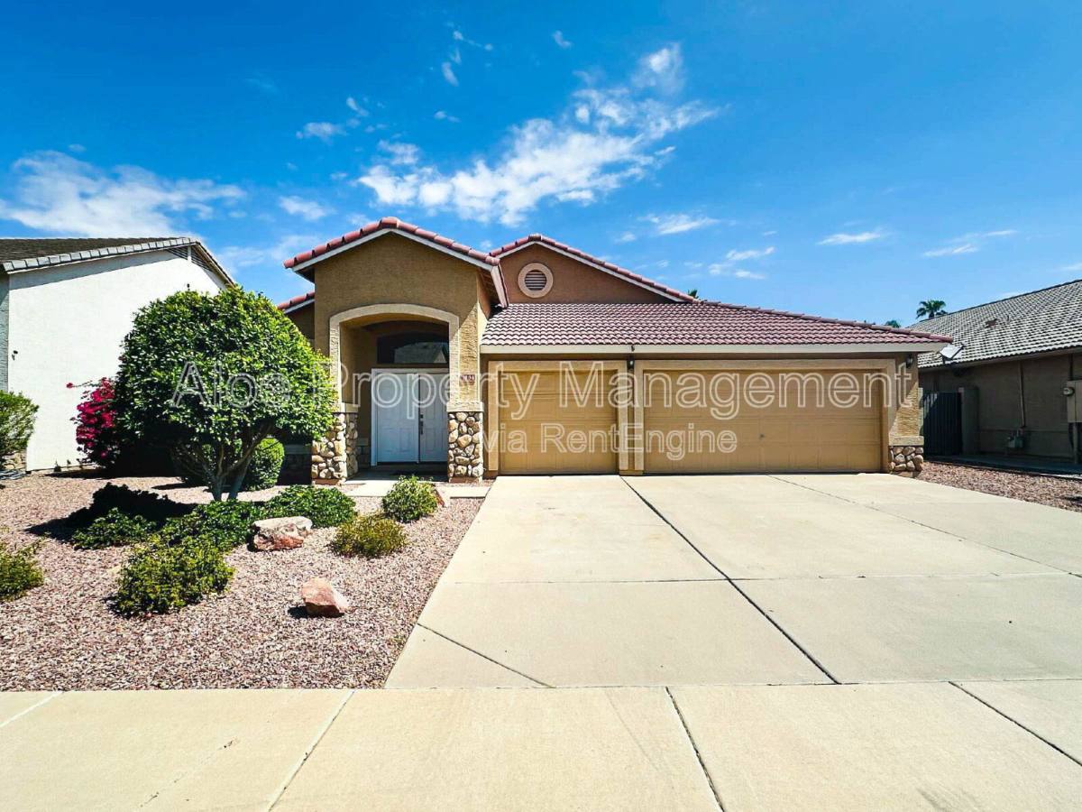 House for rent at 1894 E Sagebrush St, Gilbert, AZ 85296