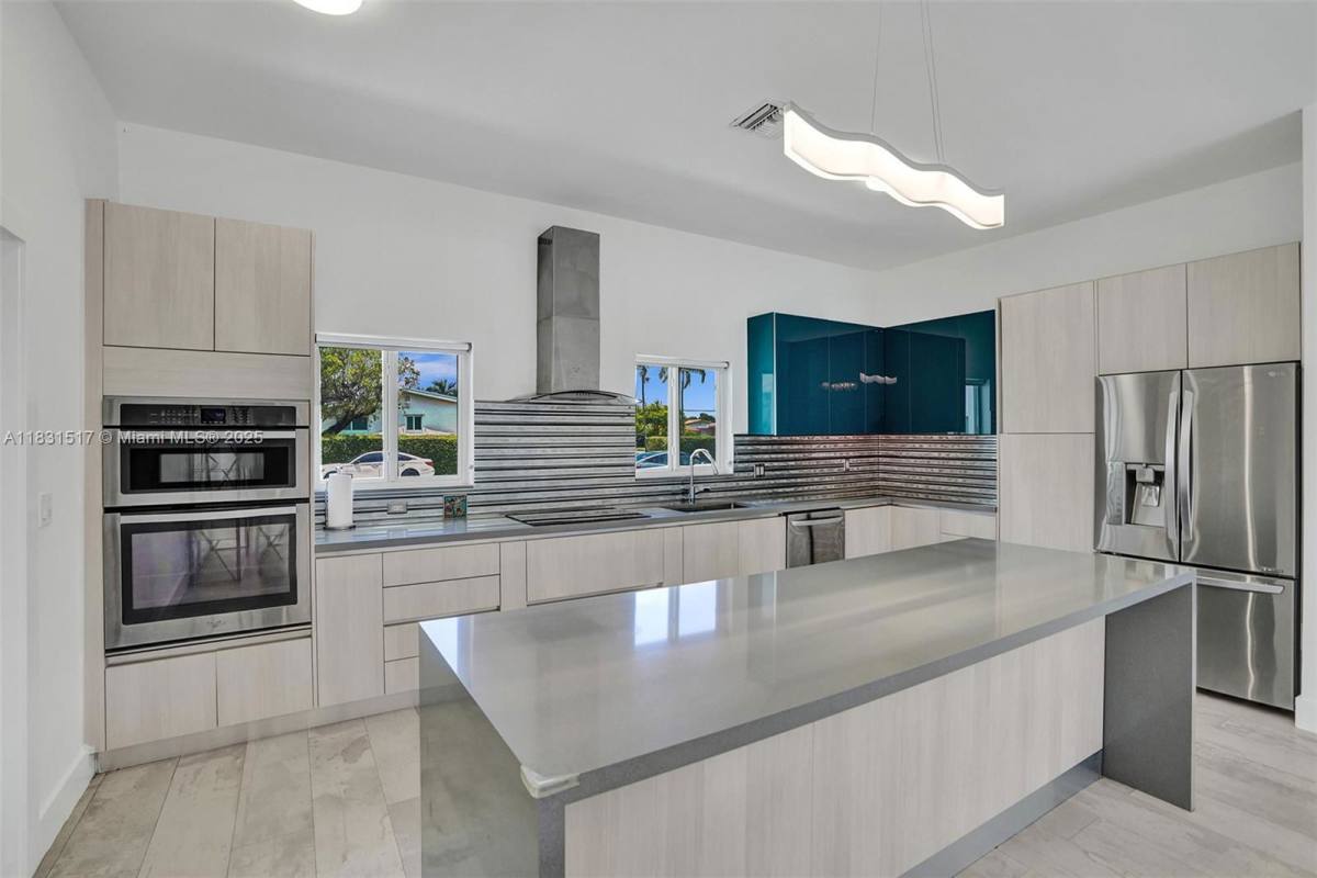 House for rent at 8540 SW 20th St, Miami, FL 33155