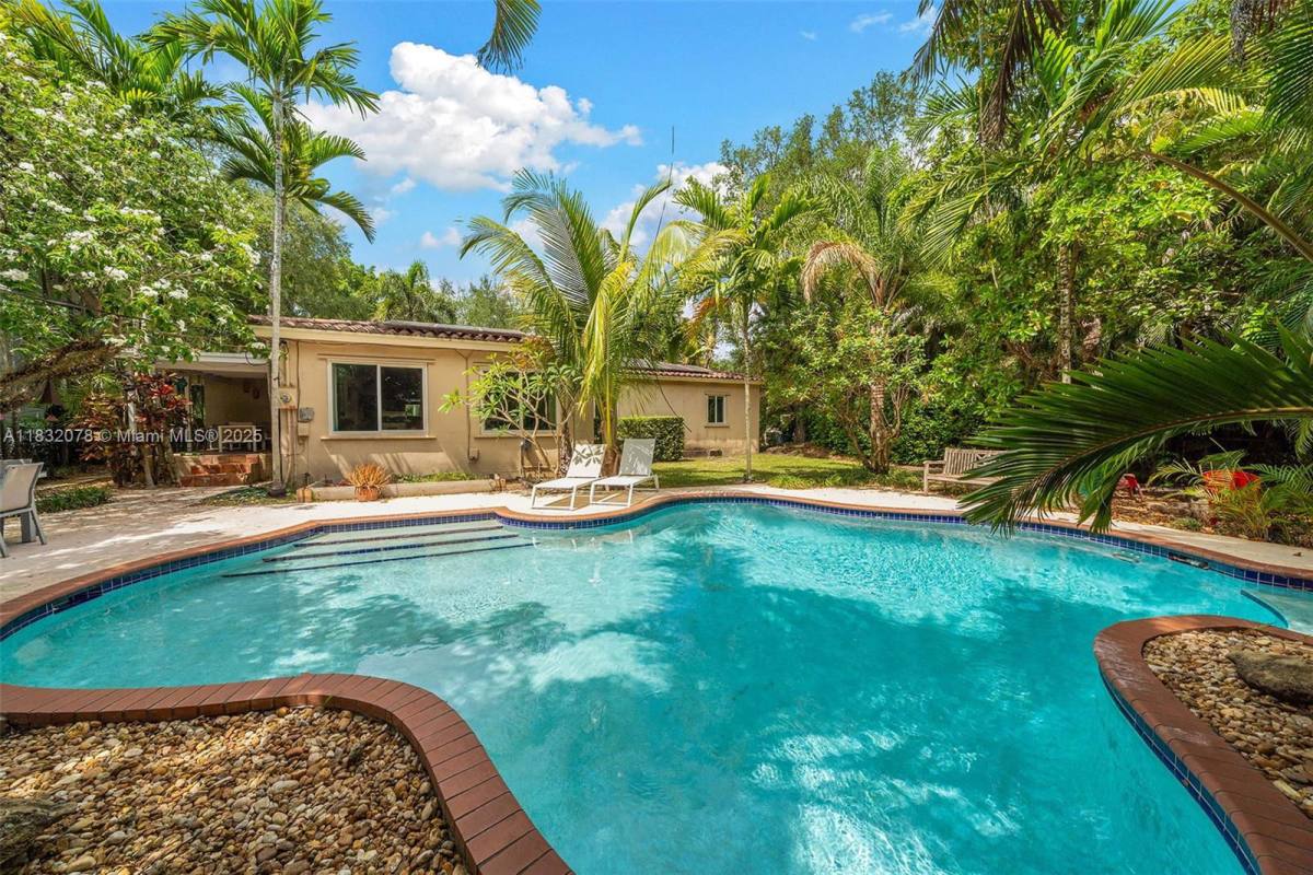 House for rent at 614 San Servando Ave, Miami, FL 33143