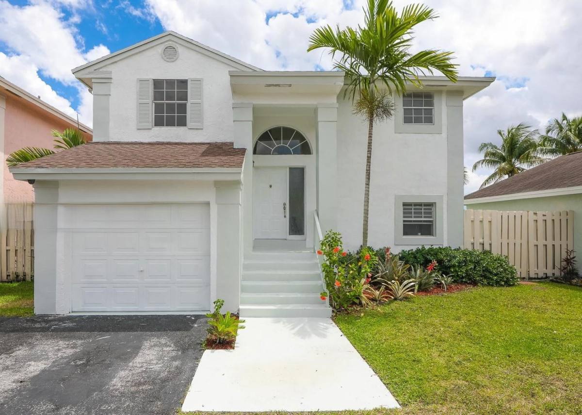 House for rent at 3749 NW 107th Way, Fort Lauderdale, FL 33351