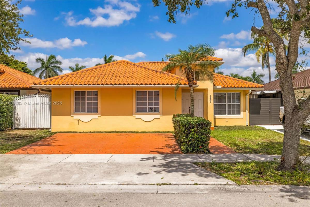 House for rent at 1062 NW 134th Place, Miami, FL 33182