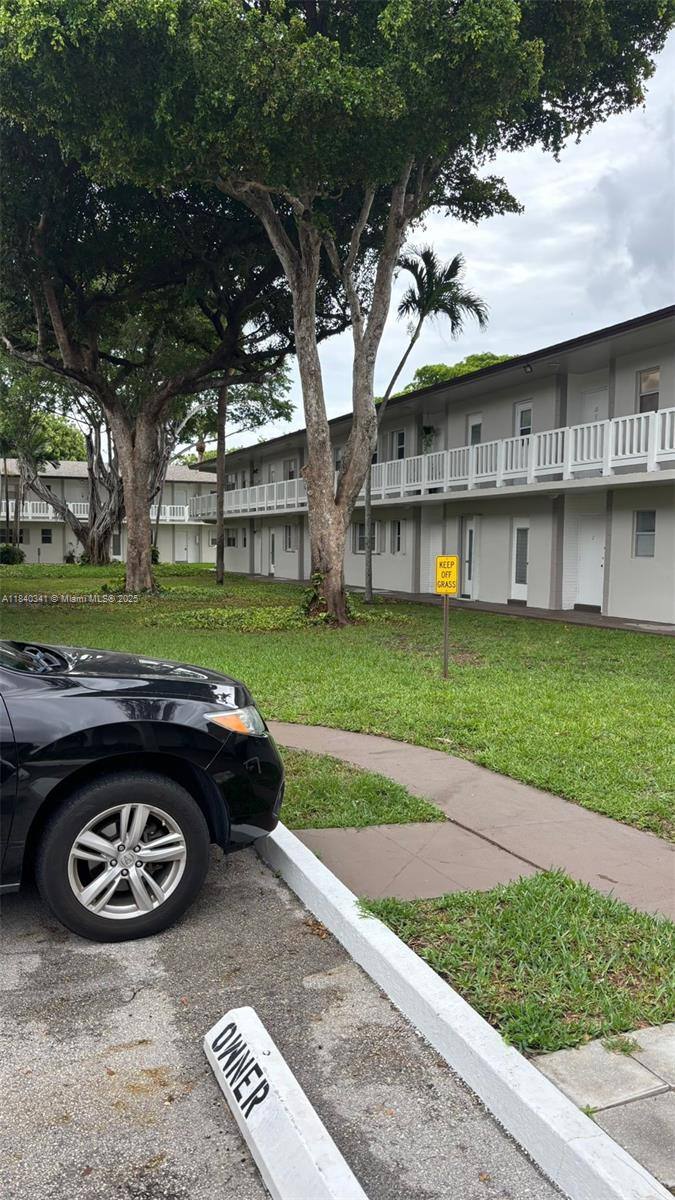 House for rent at 430 SE 2nd Ave, Deerfield Beach, FL 33441