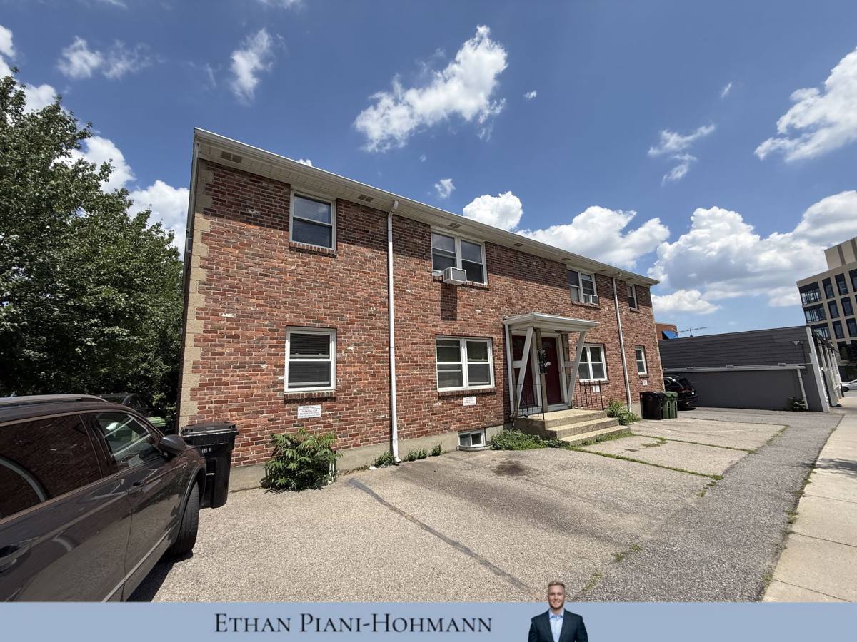 Apartment for rent at 17 Aldrich Rd #A, Watertown, MA 02472