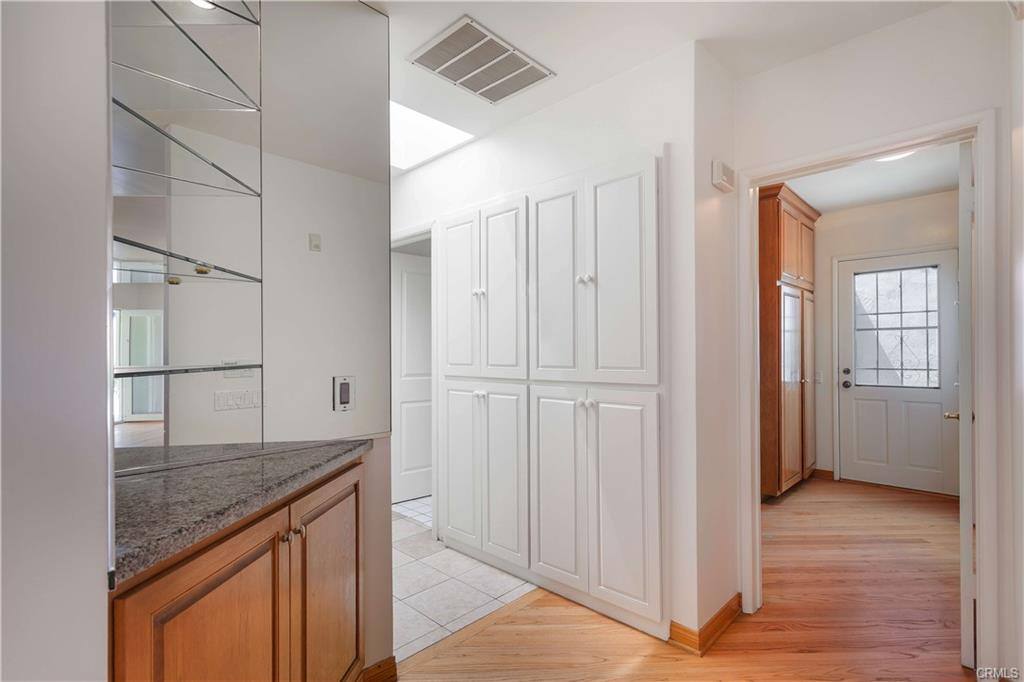 House for rent at 1549 Thompson Ave, Glendale, CA 91201