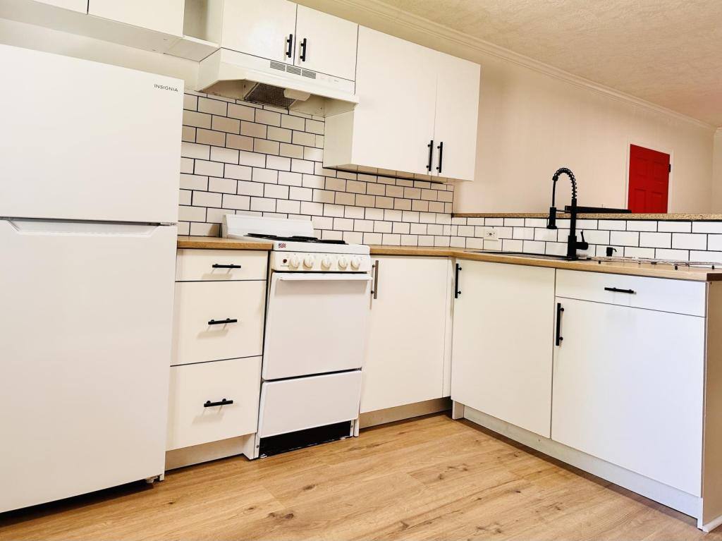 Apartment for rent at 2031 1 2 Wrightsboro Rd, Augusta, GA 30904