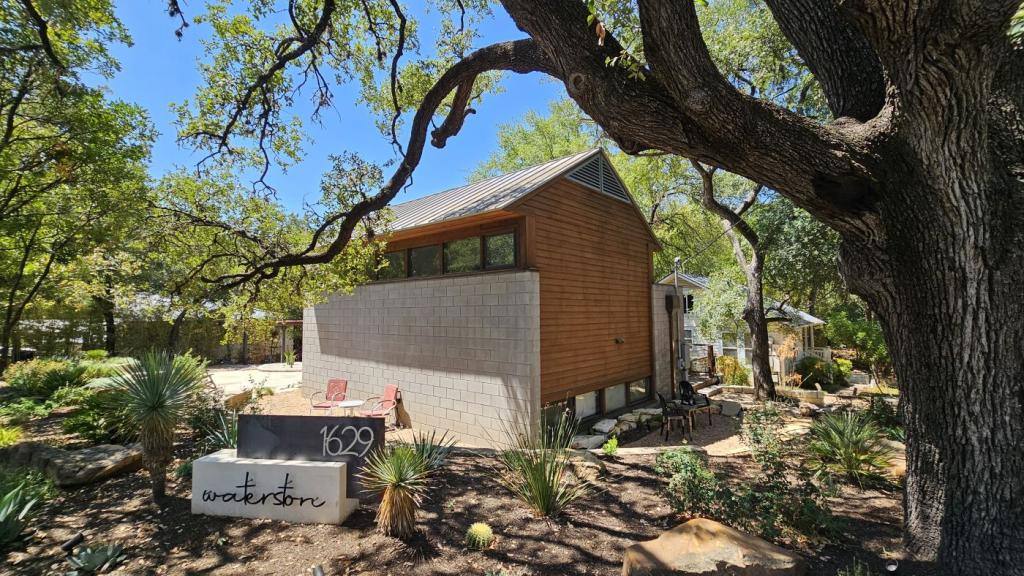 House for rent at 1629 Waterston Ave #C, Austin, TX 78704