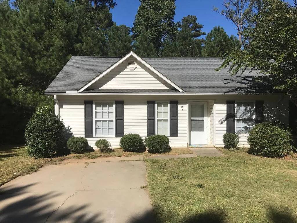 Townhouse for rent at 125 Evvalane Dr, Spartanburg, SC 29302