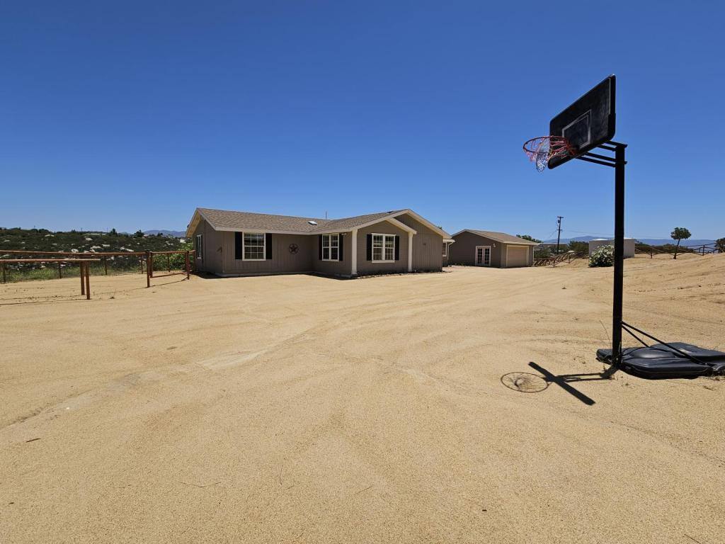 House for rent at 48795 Belmont Court, Aguanga, CA 92536