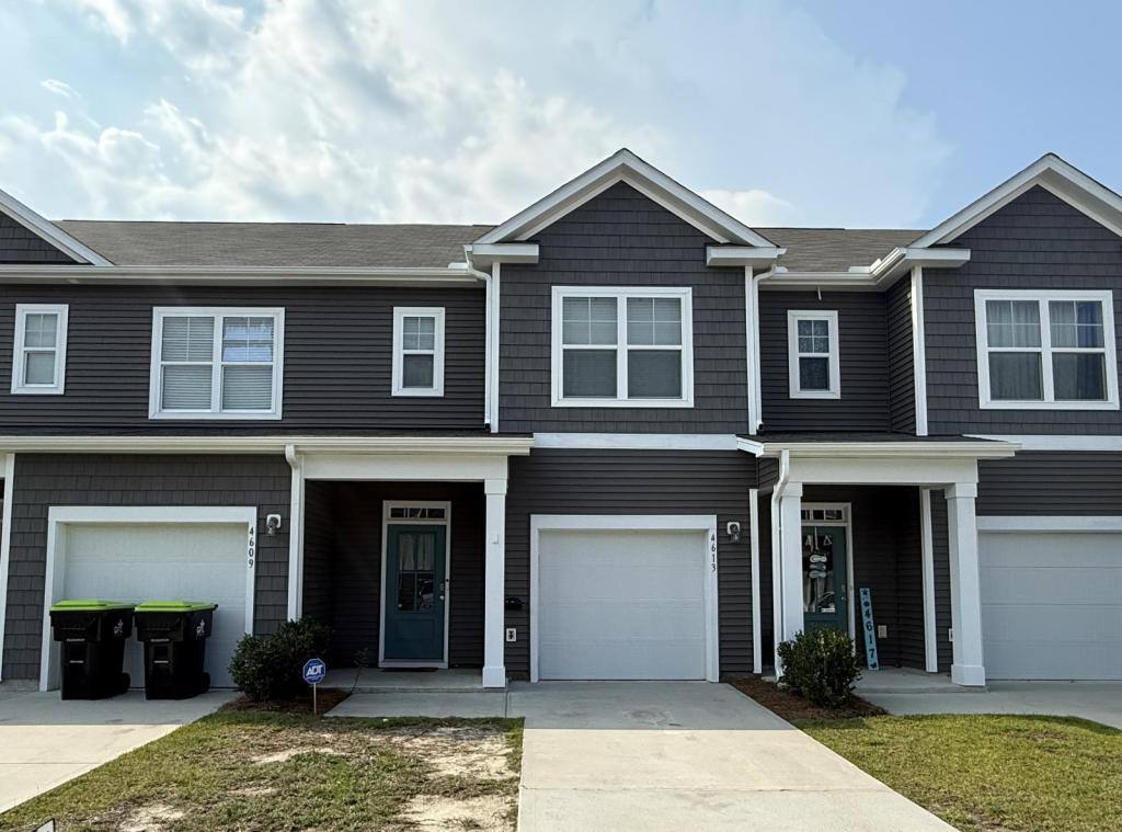Townhouse for rent at 4613 Wildaire Lane, Leland, NC 28451