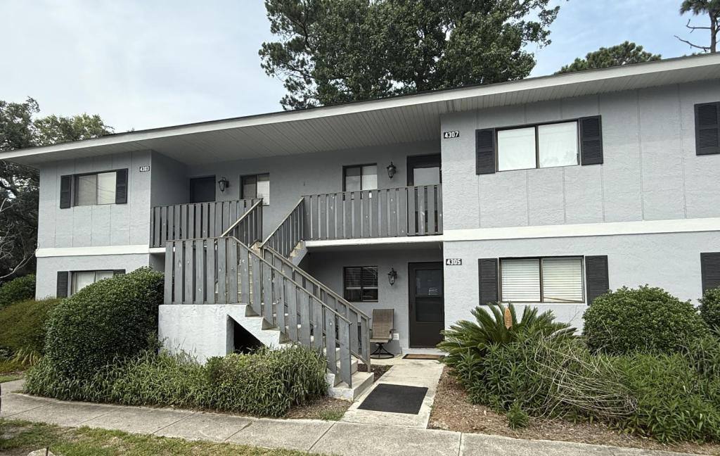 Condo for rent at 4307 Holly Tree Rd, Wilmington, NC 28412
